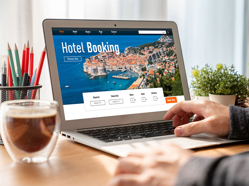 online-hotel-accommodation-booking-website-provide-modish-reservation-system